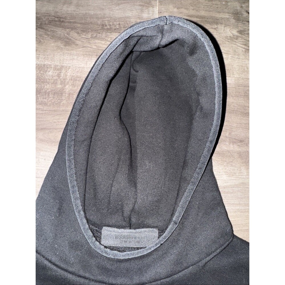 Fear Of God Essentials Hoodie Size Small Jet Black Rubber Patch Logo - Picture 4 of 7